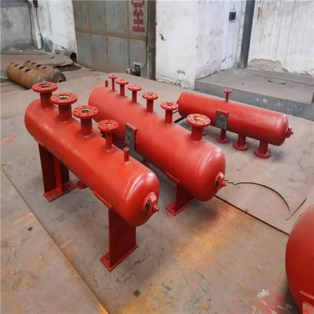 迎江分集水器安装高度